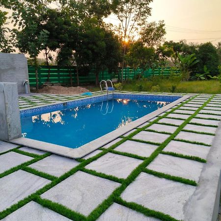The Farm Crest, Ecr Kadallur Kūvattūr 외부 사진