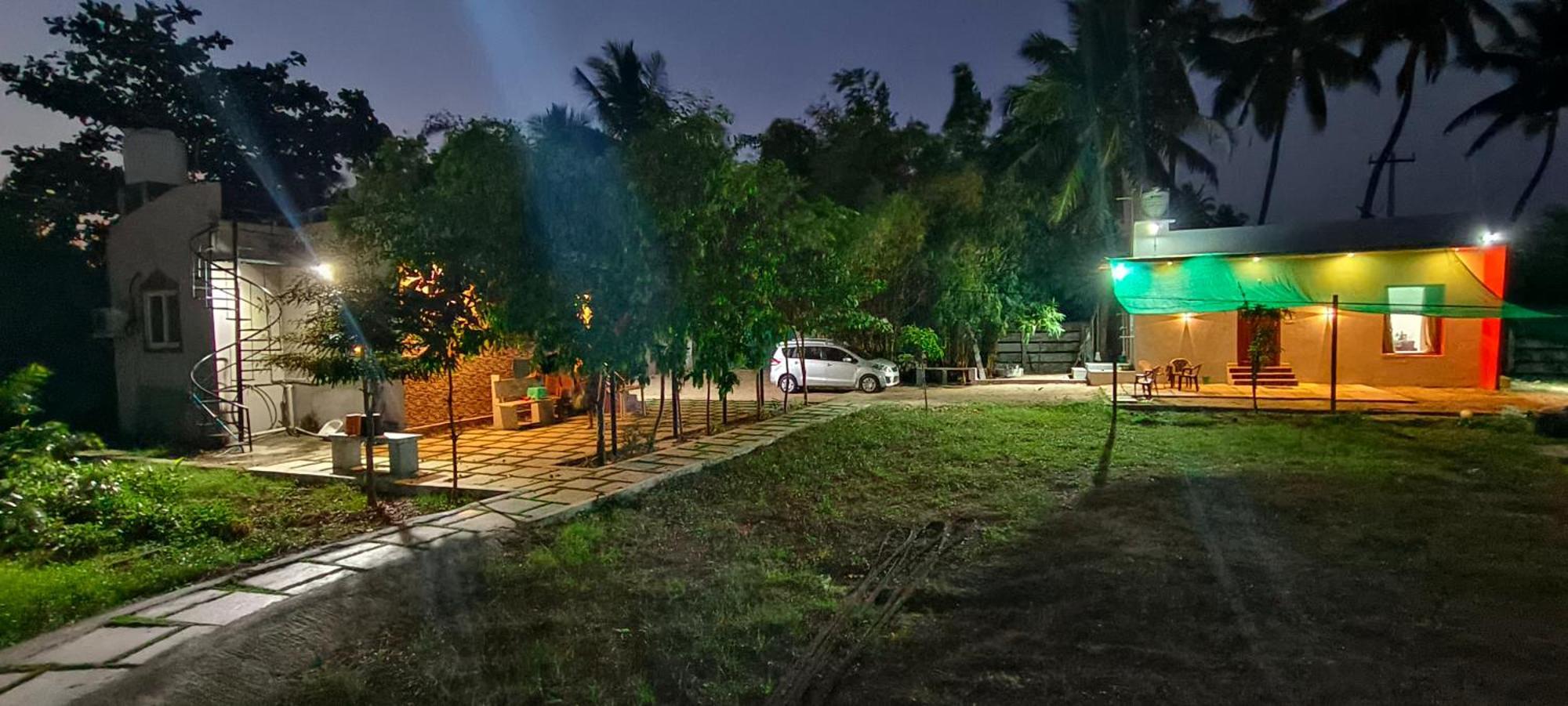 The Farm Crest, Ecr Kadallur Kūvattūr 외부 사진