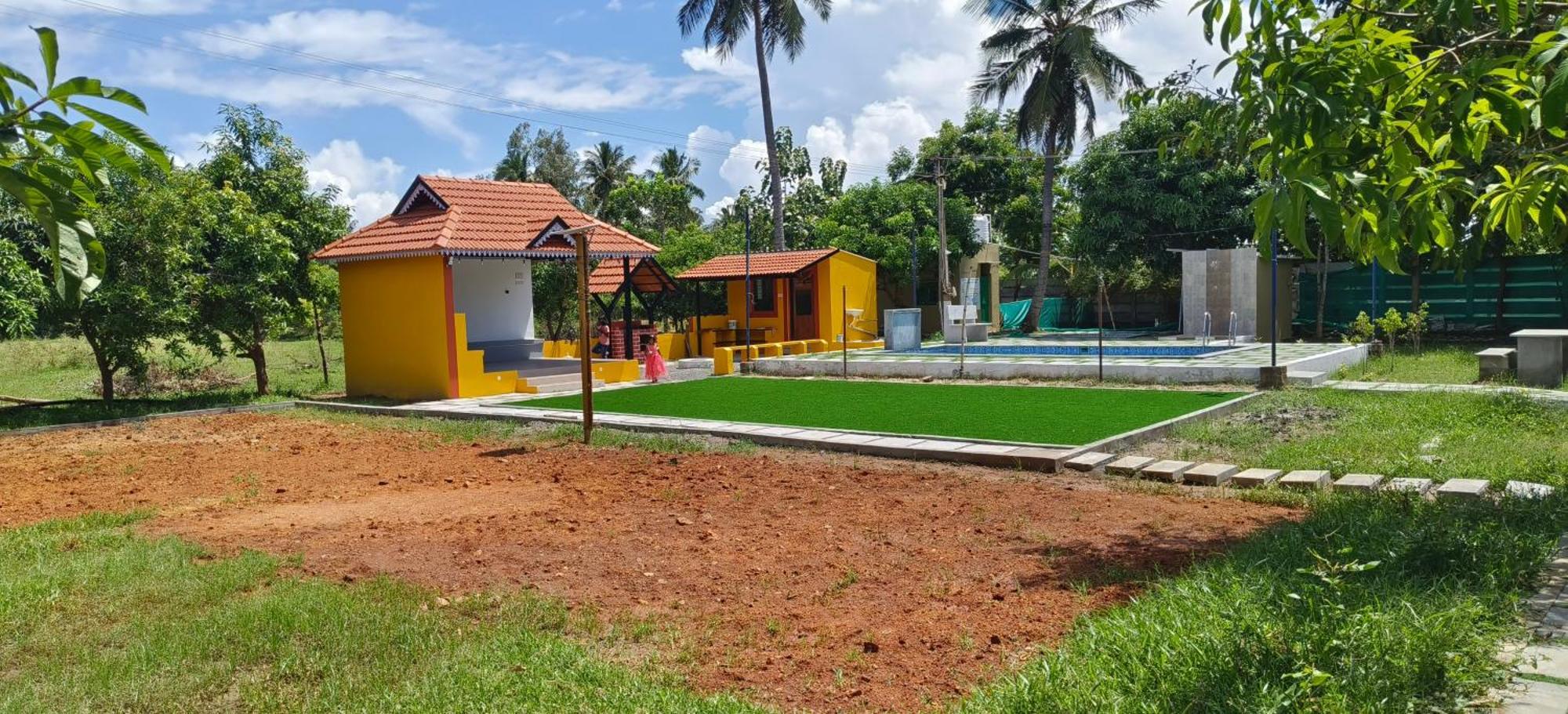 The Farm Crest, Ecr Kadallur Kūvattūr 외부 사진